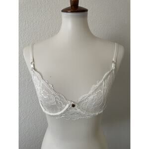 Gooseberry Bra Floral Lace Lingerie Intimates Tanga White